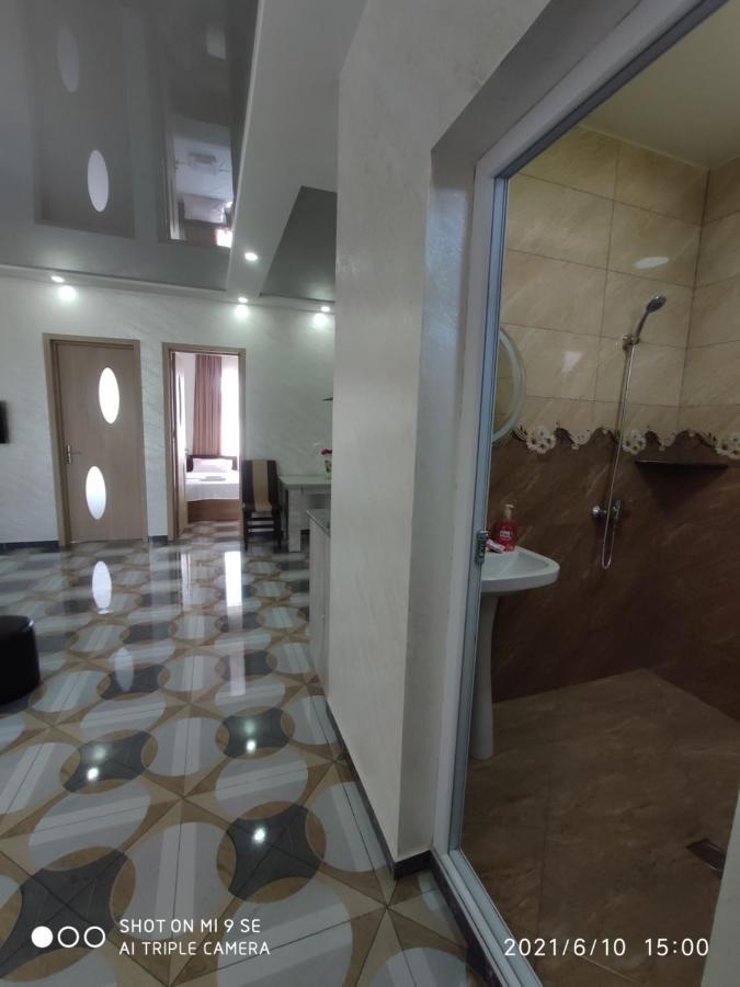 Kochalidze Family Apartment Batumi Exterior foto