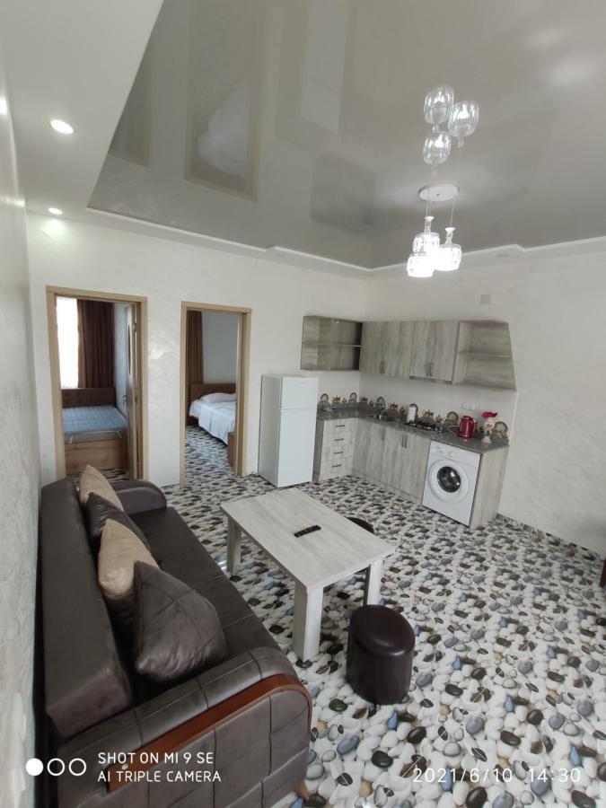 Kochalidze Family Apartment Batumi Exterior foto