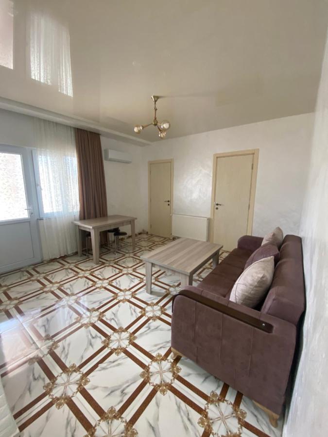 Kochalidze Family Apartment Batumi Exterior foto