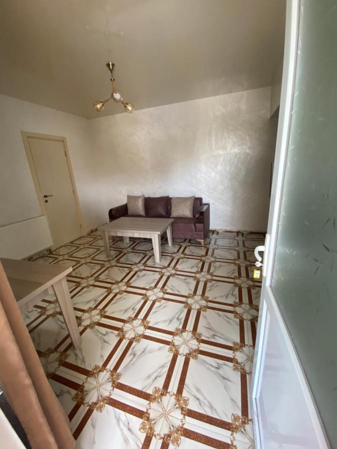 Kochalidze Family Apartment Batumi Exterior foto