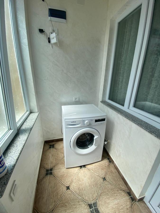 Kochalidze Family Apartment Batumi Exterior foto